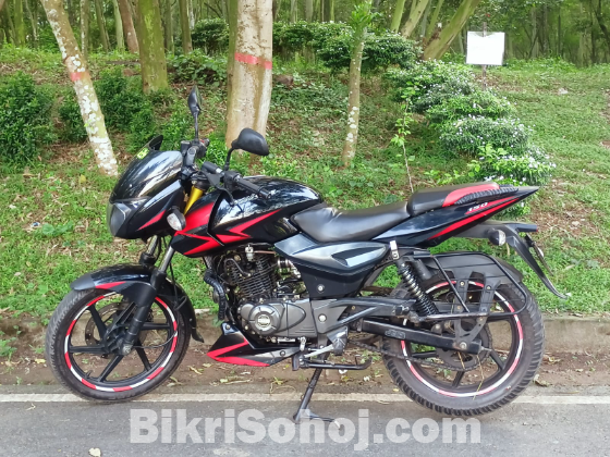 Bajaj pulsar double disc 150